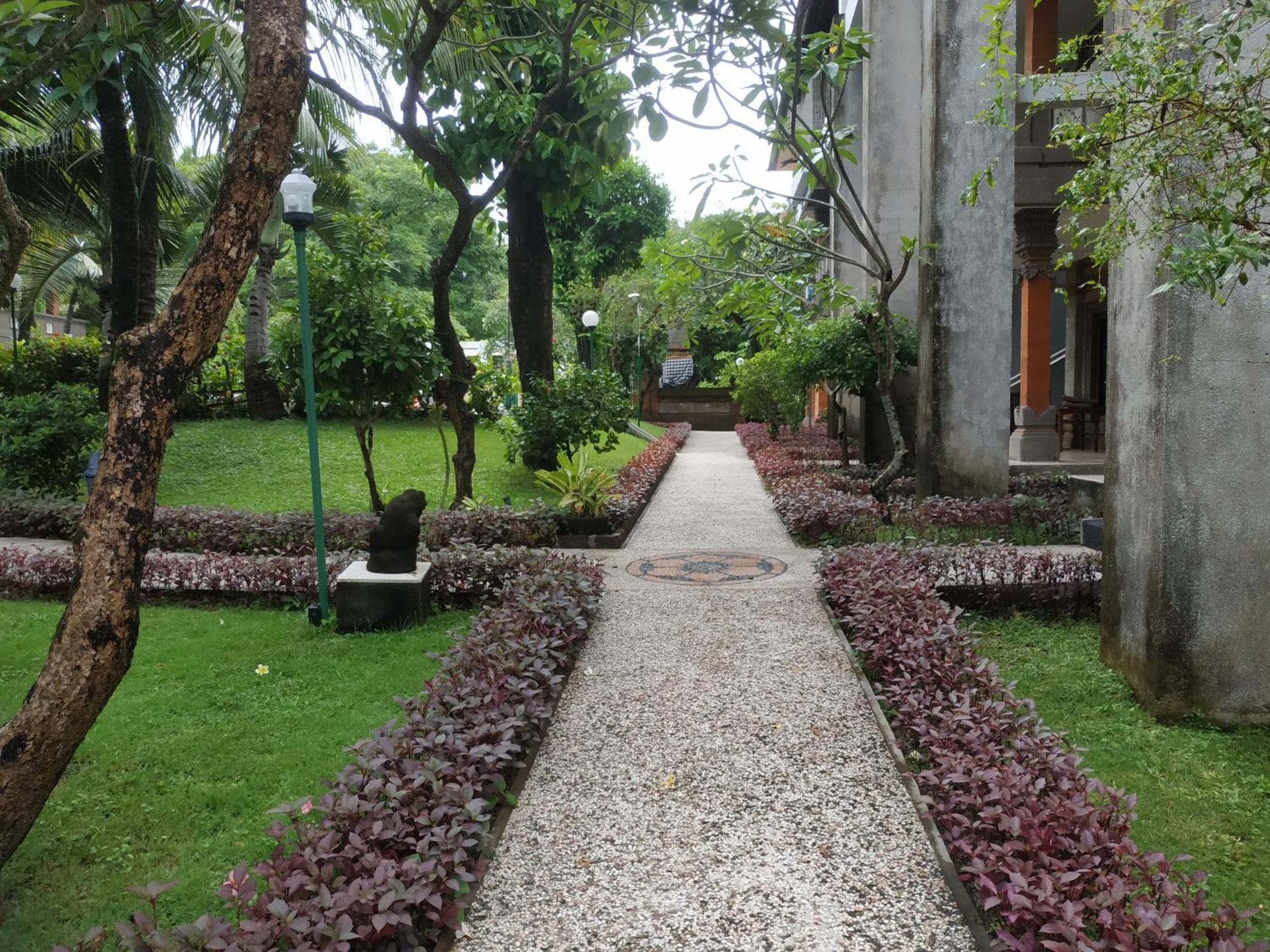 Melasti Kuta Bungalows & Spa Exterior foto